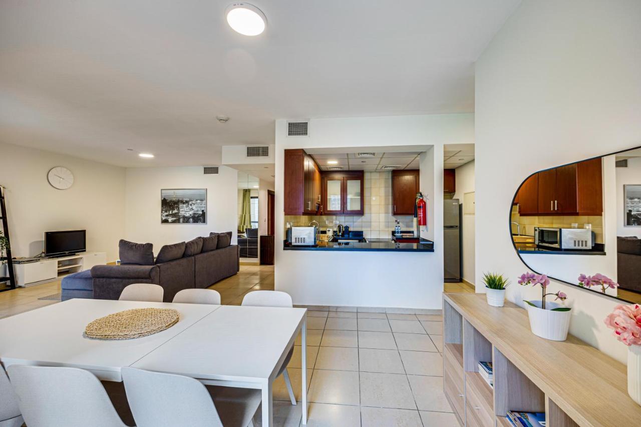 Big Apartment In Murjan, Jbr, Near The Beach Дубай Екстериор снимка