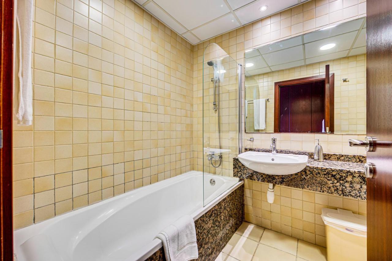 Big Apartment In Murjan, Jbr, Near The Beach Дубай Екстериор снимка