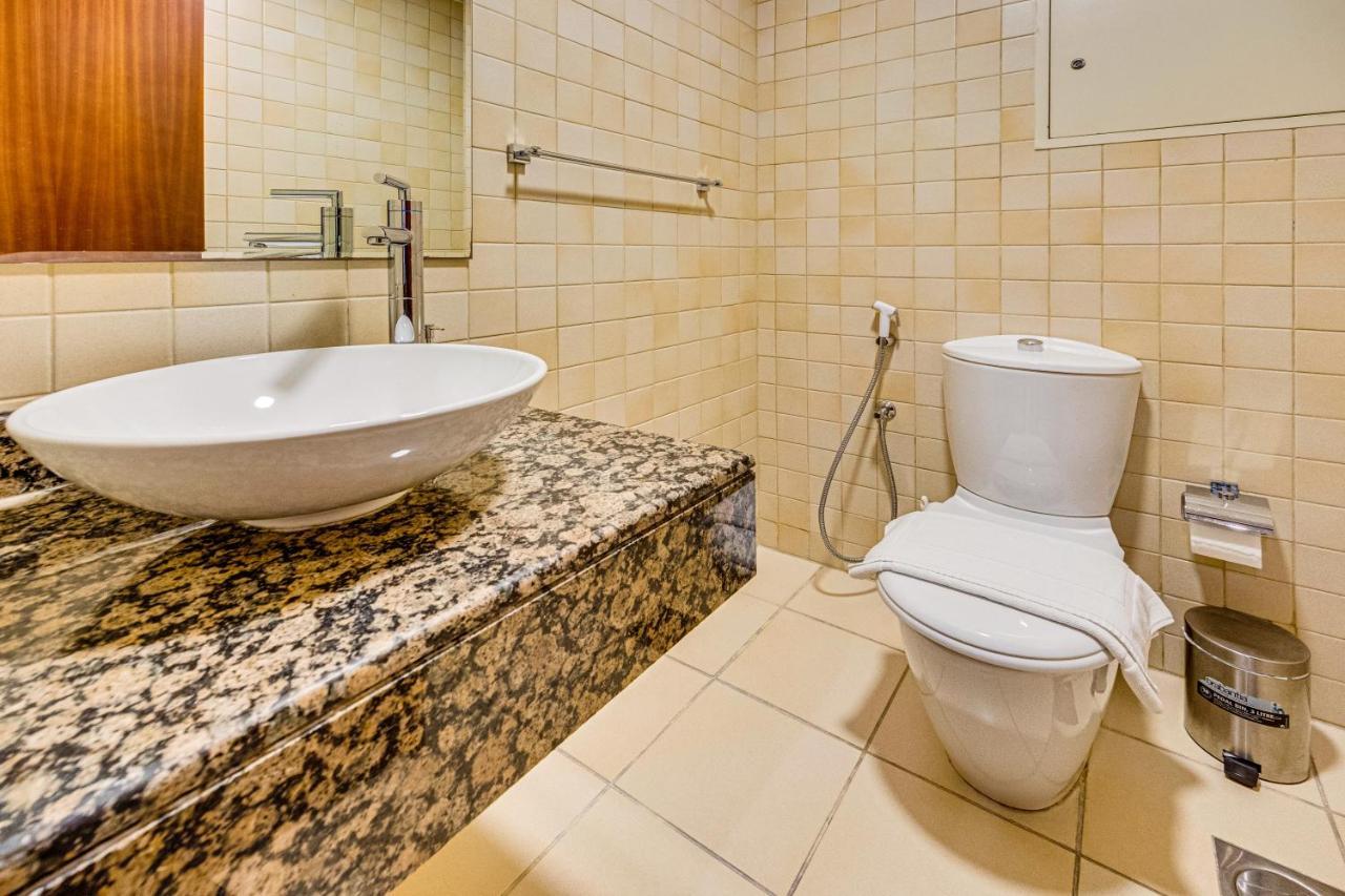 Big Apartment In Murjan, Jbr, Near The Beach Дубай Екстериор снимка